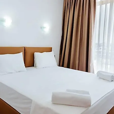 Aparthotel Alezzi 3*