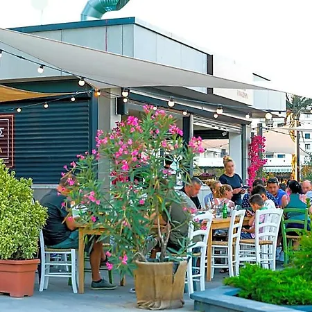 Hotel Alezzi Constança